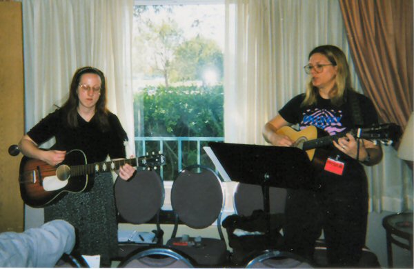Coffeehouse, Gally 1999