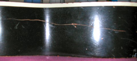 Stella Side Crack